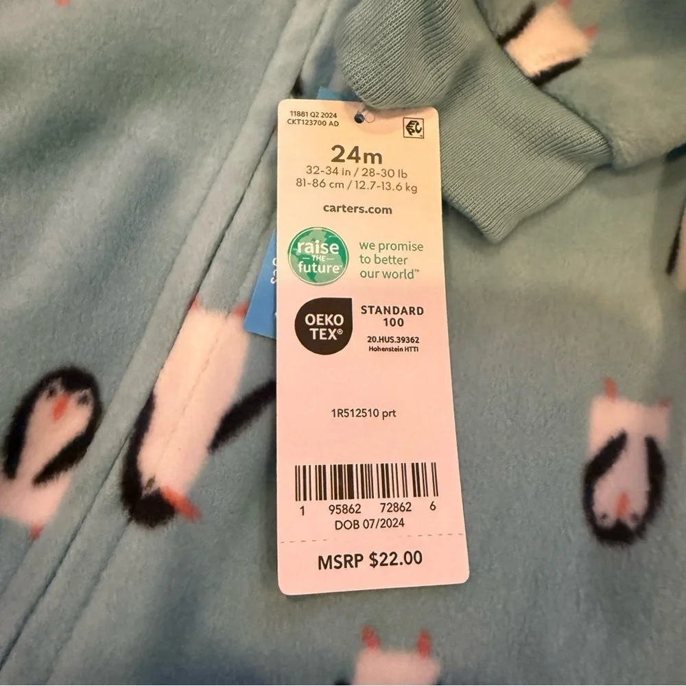NWT Carters fleece “penguins” sleeper with two-way zipper size 24 months